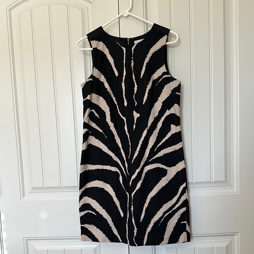 Stylish Zebra Print Sleeveless Dress